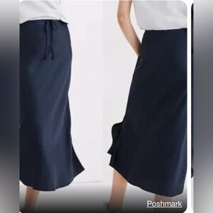 Madewell drawstring midi skirt in Navy size 8